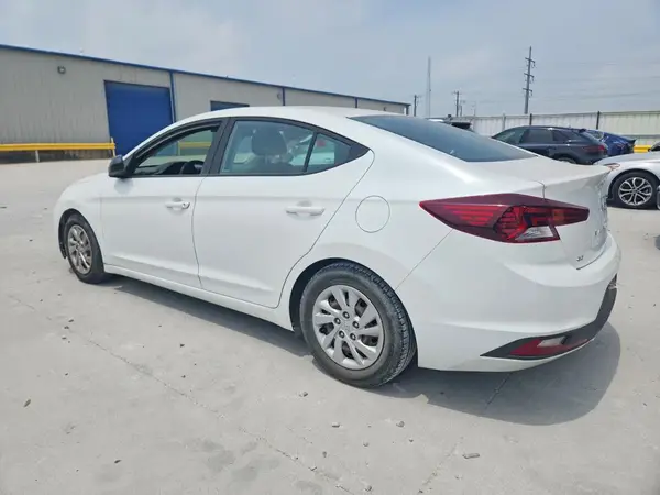 5NPD74LF7KH488468 2019 HYUNDAI ELANTRA - Image 2