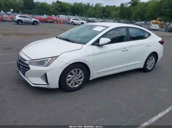 5NPD74LF7KH489488 2019 HYUNDAI ELANTRA - Image 2