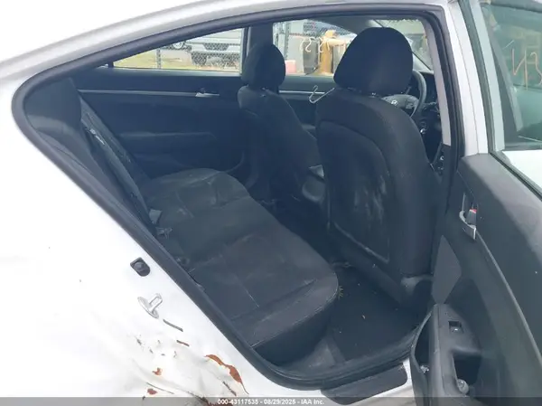 5NPD74LF7KH489488 2019 HYUNDAI ELANTRA - Image 8