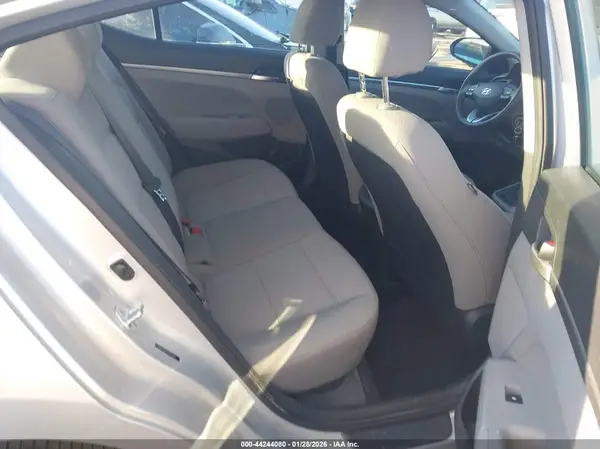 5NPD74LF7KH490530 2019 HYUNDAI ELANTRA - Image 8