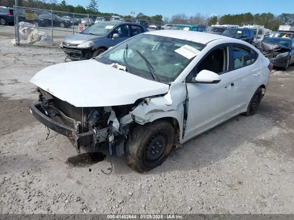 5NPD74LF7KH494156 2019 HYUNDAI ELANTRA - Image 2