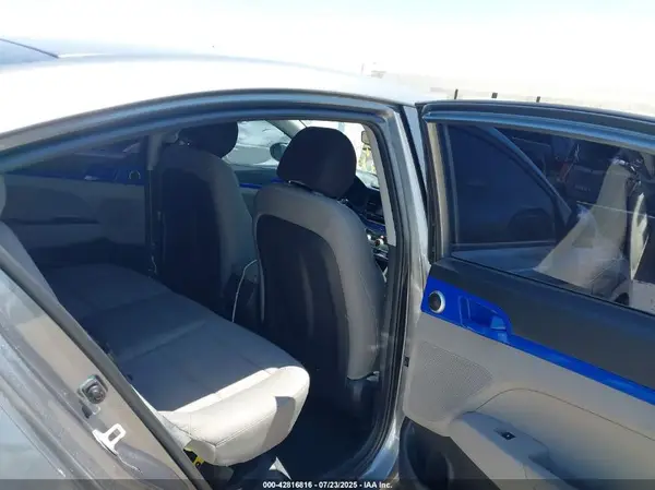5NPD74LF7KH494206 2019 HYUNDAI ELANTRA - Image 8