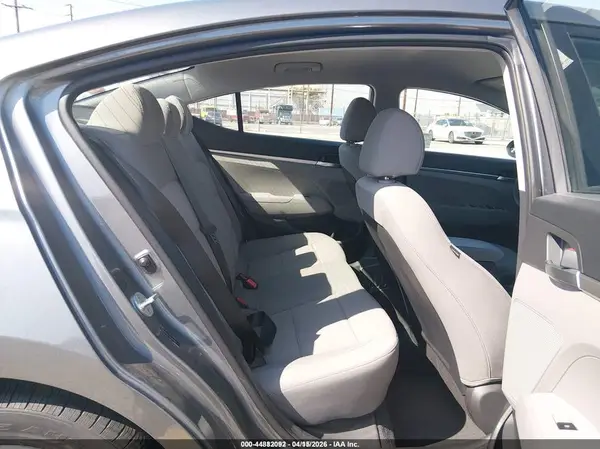5NPD74LF7KH497056 2019 HYUNDAI ELANTRA - Image 8