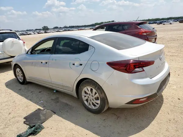 5NPD74LF7KH497171 2019 HYUNDAI ELANTRA - Image 2