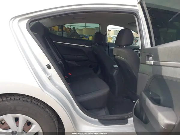 5NPD74LF7LH501754 2020 HYUNDAI ELANTRA - Image 8