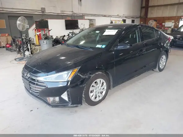 5NPD74LF7LH510812 2020 HYUNDAI ELANTRA - Image 2
