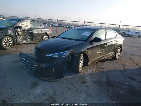 5NPD74LF7LH511409 2020 HYUNDAI ELANTRA - Image 2