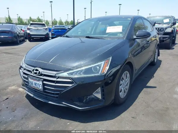 5NPD74LF7LH513726 2020 HYUNDAI ELANTRA - Image 2