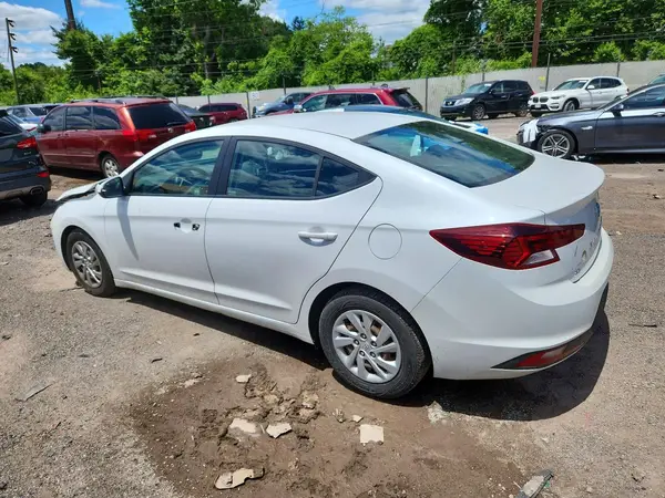5NPD74LF7LH529764 2020 HYUNDAI ELANTRA - Image 2