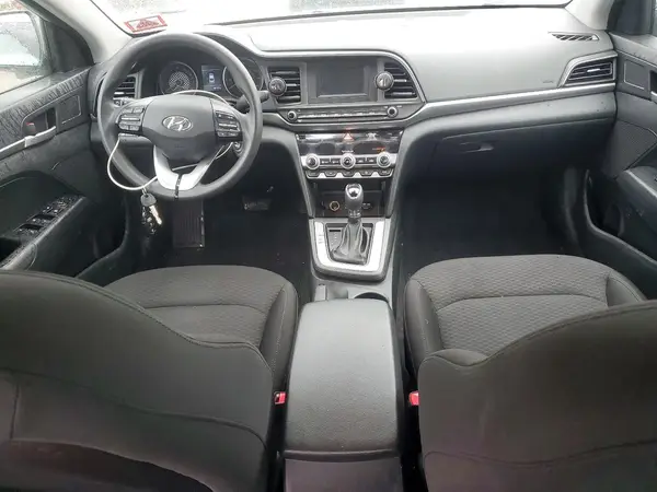 5NPD74LF7LH530025 2020 HYUNDAI ELANTRA - Image 8