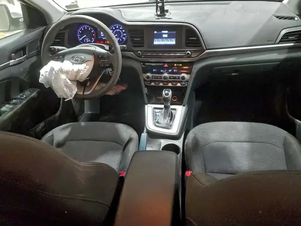 5NPD74LF7LH546189 2020 HYUNDAI ELANTRA - Image 8