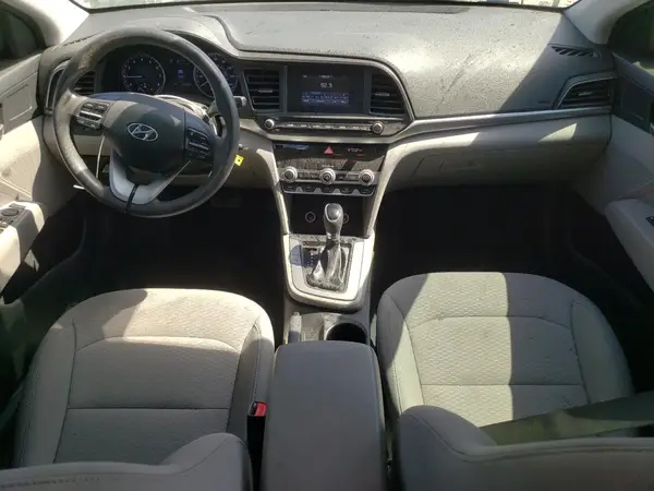 5NPD74LF7LH548122 2020 HYUNDAI ELANTRA - Image 8
