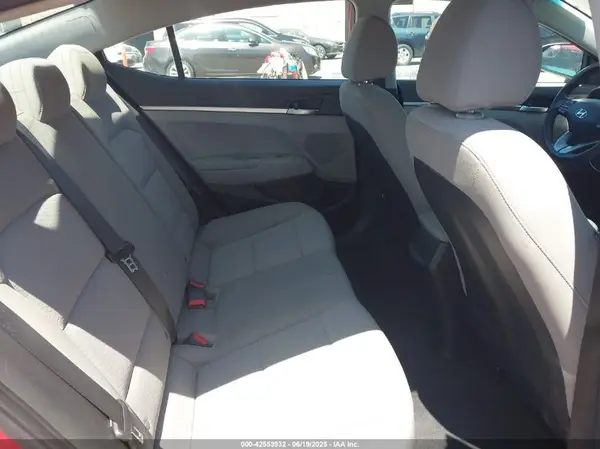 5NPD74LF7LH550047 2020 HYUNDAI ELANTRA - Image 8