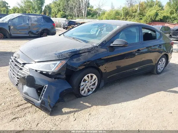 5NPD74LF7LH562876 2020 HYUNDAI ELANTRA - Image 2