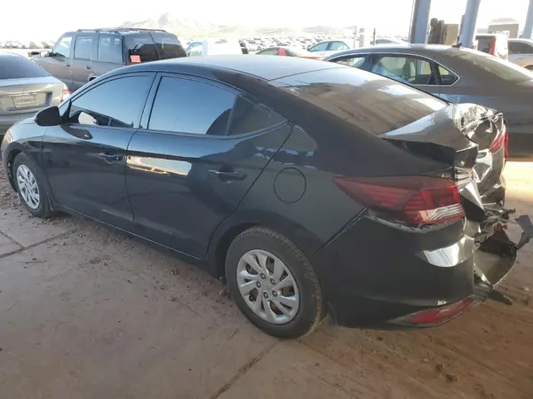 5NPD74LF7LH565048 2020 HYUNDAI ELANTRA - Image 2