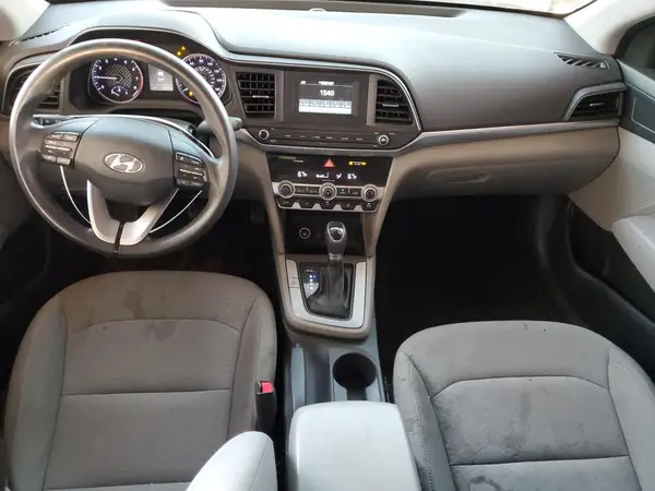 5NPD74LF7LH565048 2020 HYUNDAI ELANTRA - Image 8
