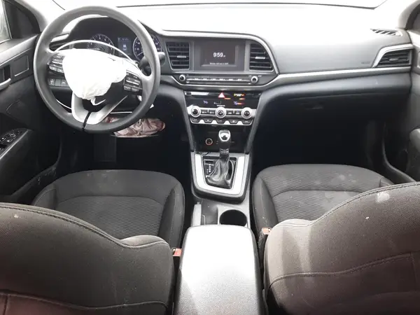 5NPD74LF7LH591830 2020 HYUNDAI ELANTRA - Image 8