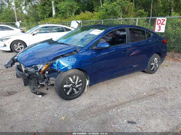 5NPD74LF7LH595957 2020 HYUNDAI ELANTRA - Image 2