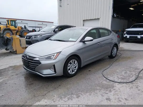 5NPD74LF7LH605841 2020 HYUNDAI ELANTRA - Image 2
