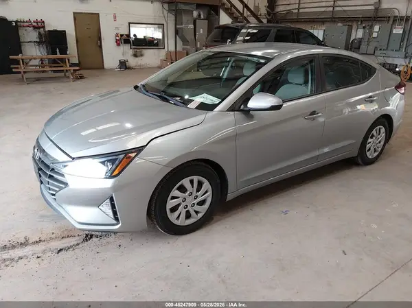 5NPD74LF7LH607055 2020 HYUNDAI ELANTRA - Image 2