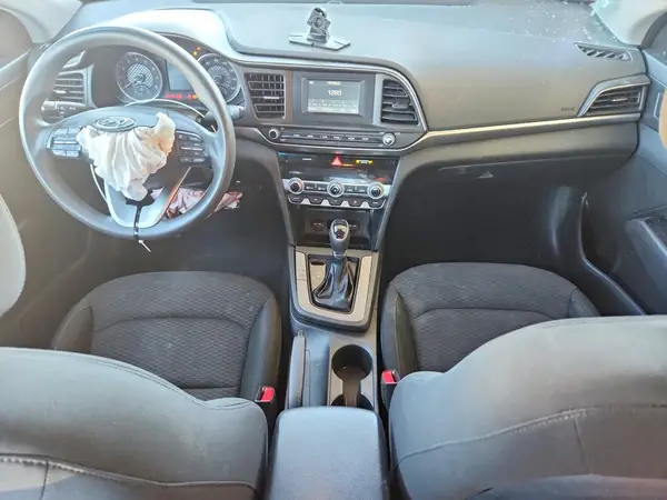 5NPD74LF7LH608108 2020 HYUNDAI ELANTRA - Image 8