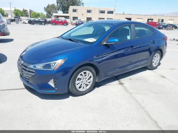 5NPD74LF7LH608979 2020 HYUNDAI ELANTRA - Image 2