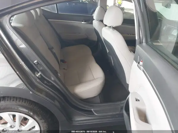 5NPD74LF7LH613227 2020 HYUNDAI ELANTRA - Image 8