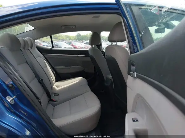 5NPD74LF7LH615866 2020 HYUNDAI ELANTRA - Image 8