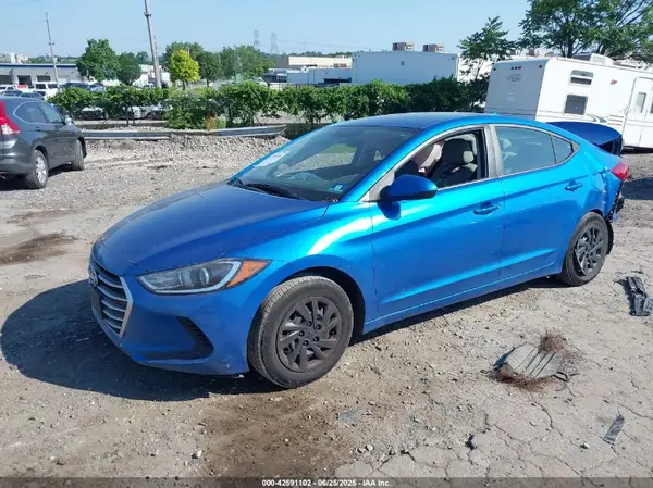 5NPD74LF8HH041222 2017 HYUNDAI ELANTRA - Image 2