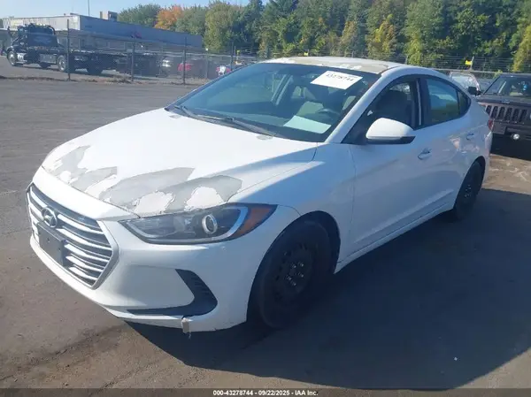 5NPD74LF8HH053547 2017 HYUNDAI ELANTRA - Image 2