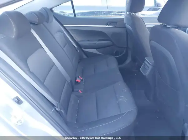 5NPD74LF8HH055511 2017 HYUNDAI ELANTRA - Image 8