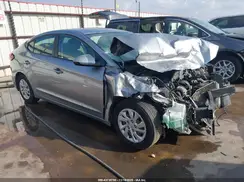 5NPD74LF8HH055556 2017 HYUNDAI ELANTRA
