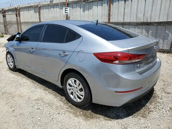 5NPD74LF8HH063897 2017 HYUNDAI ELANTRA - Image 2