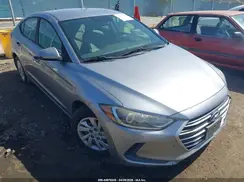 5NPD74LF8HH067030 2017 HYUNDAI ELANTRA