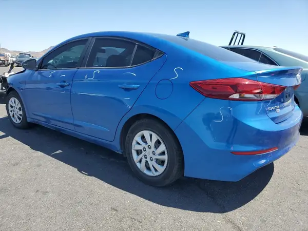 5NPD74LF8HH067447 2017 HYUNDAI ELANTRA - Image 2