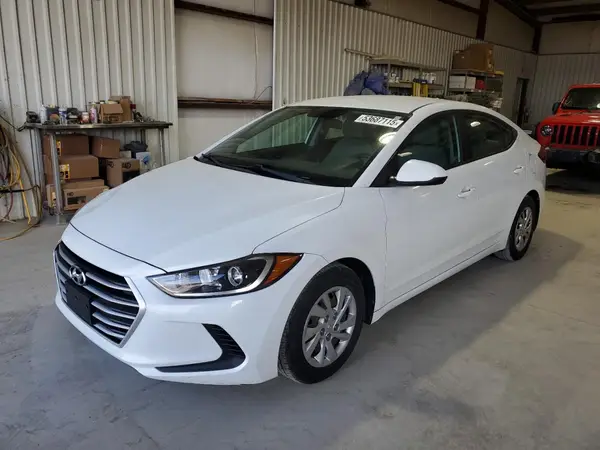 5NPD74LF8HH070929 2017 HYUNDAI ELANTRA - Image 1