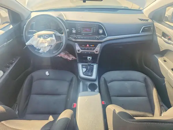 5NPD74LF8HH072048 2017 HYUNDAI ELANTRA - Image 8