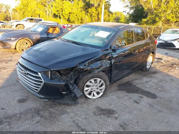 5NPD74LF8HH074933 2017 HYUNDAI ELANTRA - Image 2