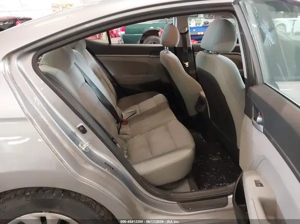 5NPD74LF8HH074978 2017 HYUNDAI ELANTRA - Image 8