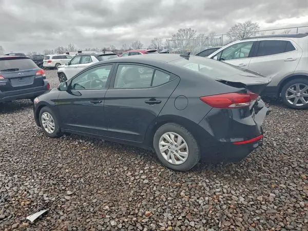 5NPD74LF8HH078173 2017 HYUNDAI ELANTRA - Image 2