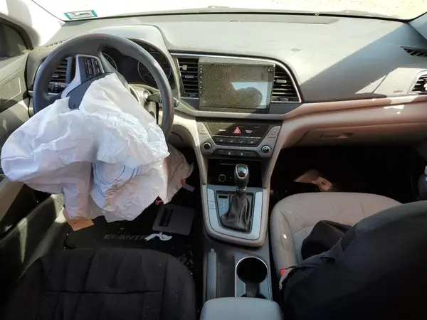 5NPD74LF8HH079307 2017 HYUNDAI ELANTRA - Image 8