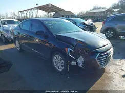 5NPD74LF8HH090310 2017 HYUNDAI ELANTRA