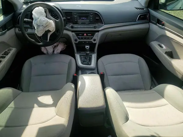 5NPD74LF8HH104674 2017 HYUNDAI ELANTRA - Image 8