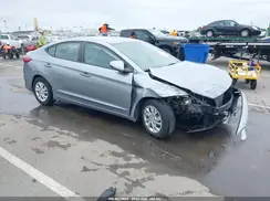 5NPD74LF8HH105971 2017 HYUNDAI ELANTRA