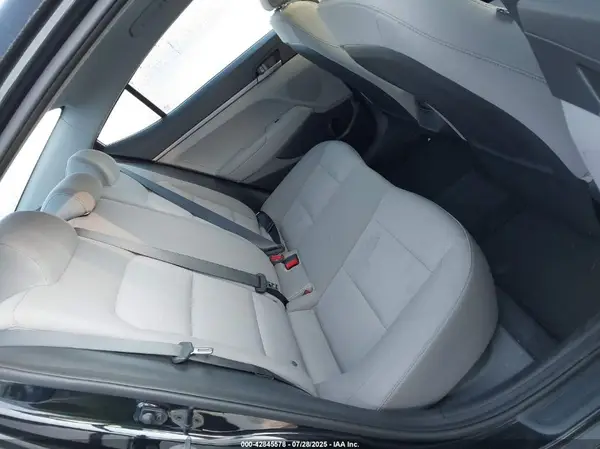 5NPD74LF8HH106599 2017 HYUNDAI ELANTRA - Image 8