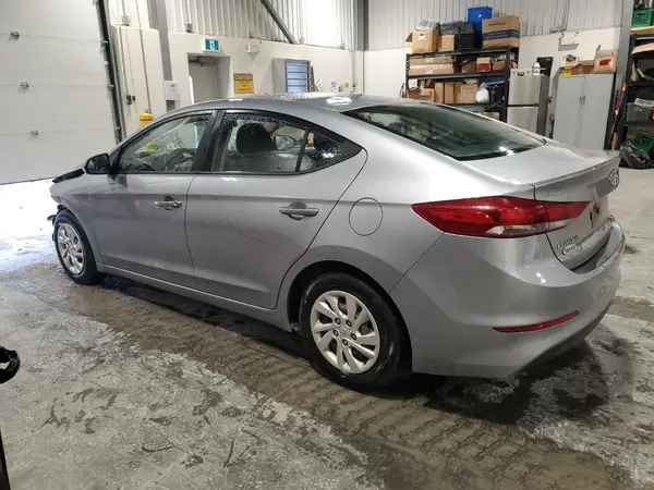 5NPD74LF8HH109521 2017 HYUNDAI ELANTRA - Image 2