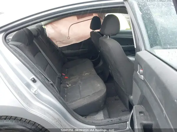 5NPD74LF8HH110166 2017 HYUNDAI ELANTRA - Image 8