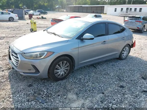 5NPD74LF8HH112001 2017 HYUNDAI ELANTRA - Image 2