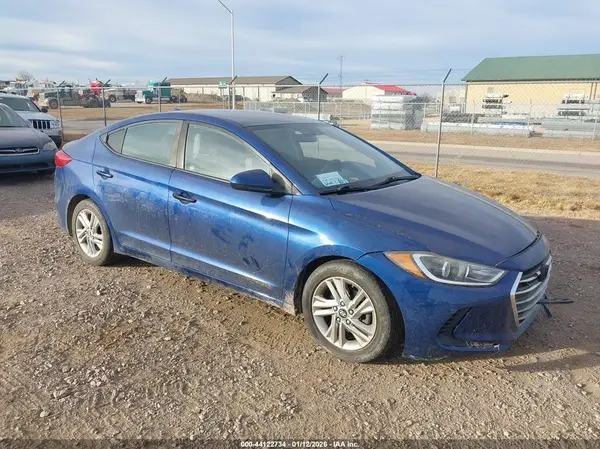 5NPD74LF8HH114105 2017 HYUNDAI ELANTRA - Image 1