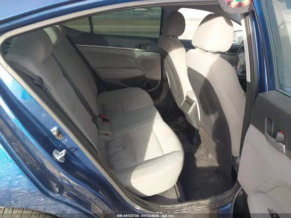 5NPD74LF8HH114105 2017 HYUNDAI ELANTRA - Image 8